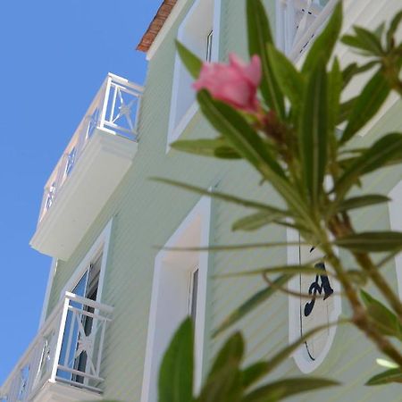 Hostal Dona Antonia Otel Punta Umbría Dış mekan fotoğraf
